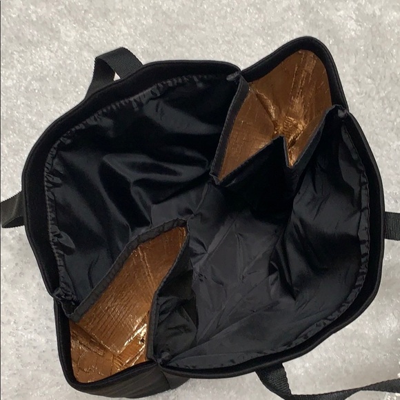 Victoria’s Secret Cooler Tote New With Tags - Picture 3 of 4